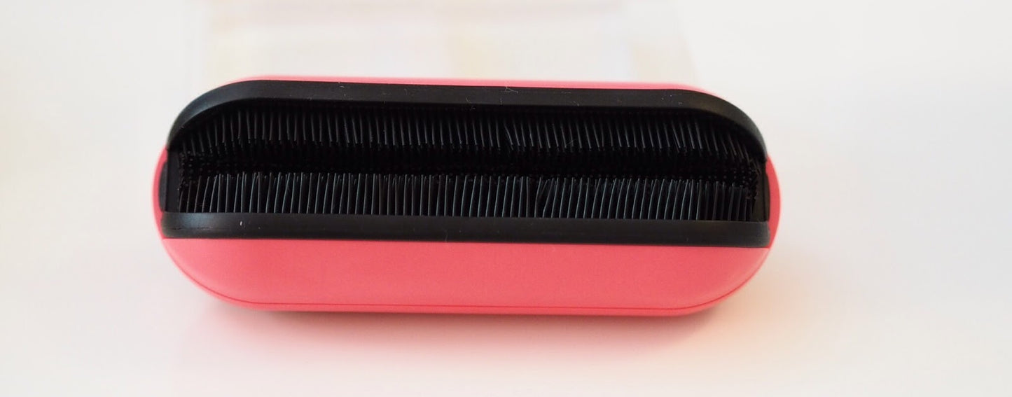 Bruzz Nail Brush Pink