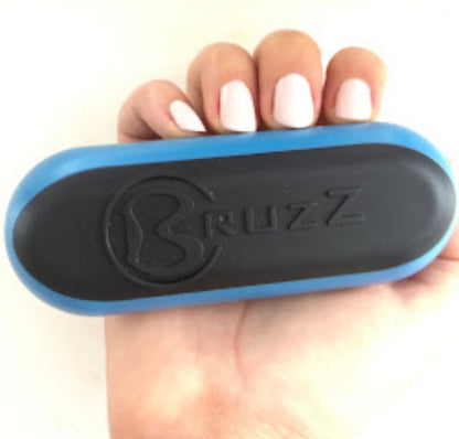 Bruzz Nail Brush Blue